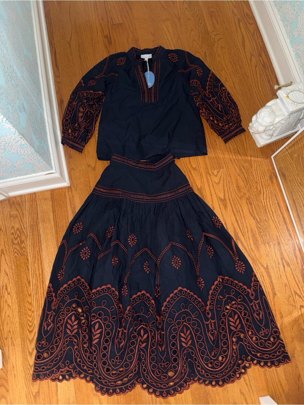 Cartolina Quincy Top in Midnight Blue and matching Cartolina Bea Skirt